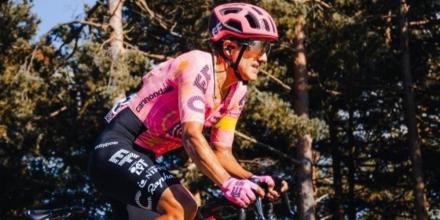 Carapaz apunta al Giro de Italia 2025 como su gran objetivo del año 