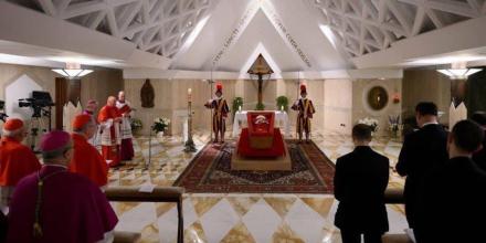 Daniel Noboa asistirá al funeral del papa Francisco
