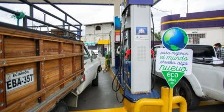 Gasolinas extra, ecopaís y diésel prémium subirán desde este 12 de junio en Ecuador