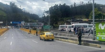 Escalada comercial: Colombia impone arancel del 30% a productos ecuatorianos