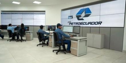 Petroecuador: Noboa dice que su gobierno avanza en balances auditados y plantea focalizar inversión en pozos de retorno rápido