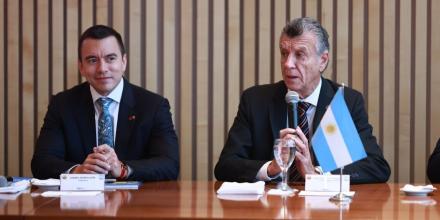 Noboa inició agenda oficial en Argentina con reuniones empresariales
