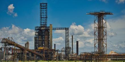 Argentina, Brasil y Guyana liderarán el crecimiento petrolero en Sudamérica en 2026