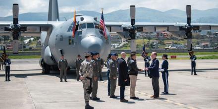 Avión militar de EE. UU. llegó a Manta antes del anuncio de operación temporal