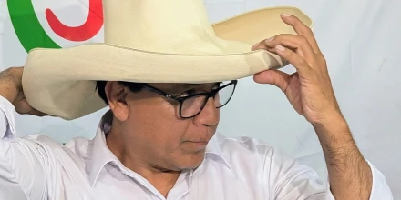 Perú: Roberto Sánchez propone derogar norma que endurece sanciones contra la minería ilegal