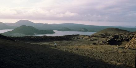Las Galápagos quedan descartadas para albergar nueva base militar de EE.UU., afirma Noboa
