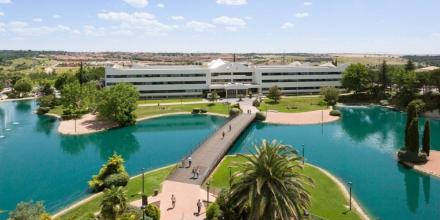 Universidad Europea y Senescyt abrieron convocatoria de becas