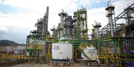 Todas las áreas del sector petrolero de Ecuador “hacen aguas” 