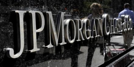 JPMorgan rebaja recomendación de deuda ecuatoriana 