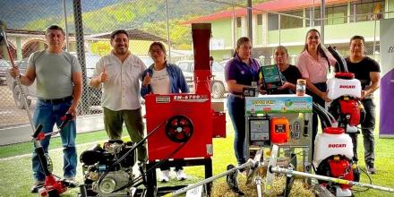 Paquetes tecnológicos y títulos de propiedad fueron entregados en Napo