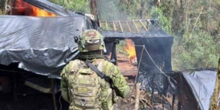 26 campamentos de minería ilegal fueron destruidos en Azuay