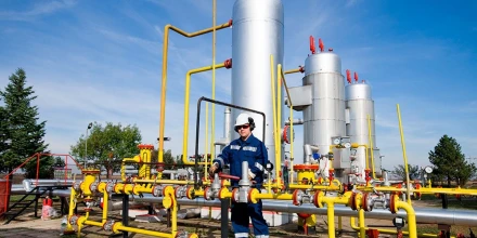 Perú importa más del 80 % del combustible que consume pese a tener producción petrolera