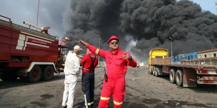 Explosión en puerto de Irán dejó 14 los muertos y 750 heridos