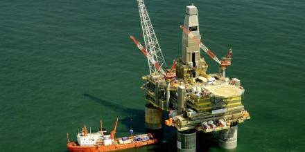 El crudo WTI, referente de Ecuador, subió a $ 66,13 el barril