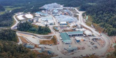 La tasa minera entró en vigor pese a fuerte rechazo del sector