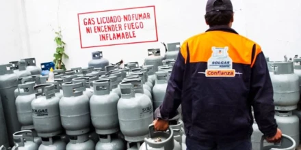 Crisis del gas, fenómeno de El Niño y alza del petróleo presionan a la economía peruana
