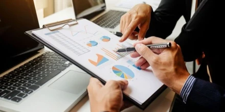 Carga empresarial en Ecuador llega al 36 % y afecta la inversión