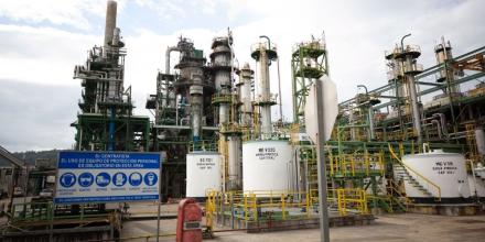 La producción petrolera de Petroecuador se hunde en sus principales bloques