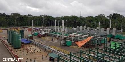 Noboa reforma esquema de combustibles para el sector eléctrico y fija nuevos precios