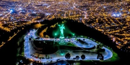 Turismo y transporte aéreo concentran agenda económica de la CAN en Quito 