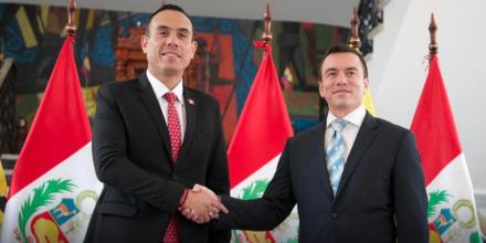 Noboa recibe a Jerí en el Palacio de Carondelet para iniciar el gabinete binacional 