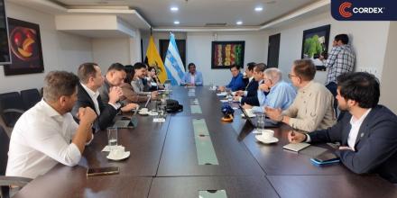 Exportadores de Ecuador acuerdan agenda de competitividad con el Ministerio de Producción