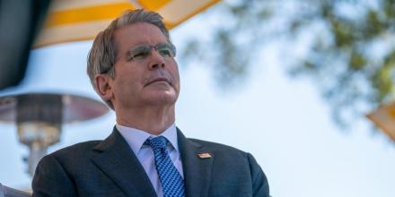 EE.UU. sancionó a las 2 principales petroleras rusas, Rosneft y Lukoil