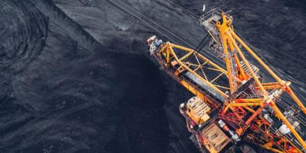 Minería en Colombia suma su séptima caída y seguirá en retroceso