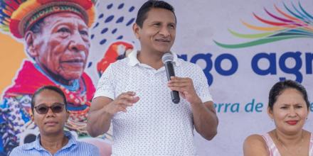 Más familias de Lago Agrio tendrán agua potable 