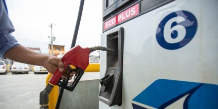 Gobierno modifica fórmula de combustibles y anuncia baja en gasolinas y diésel