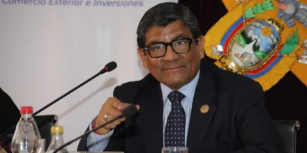 Gobierno descarta devolver USD 201,5 millones recaudados por tasa a importaciones colombianas