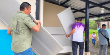 Comunidad Shuar Yawi inauguró batería sanitaria en centro educativo Comunidad Shuar Yawi inauguró batería sanitaria en centro educativo