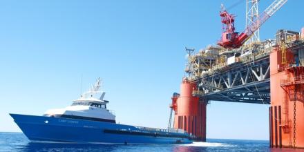 La AIE reduce su previsión de oferta de petróleo para el 2026 