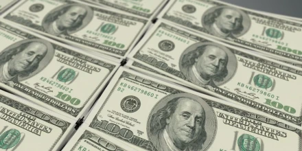 Mientras el mundo se endeuda más, Ecuador busca sostener sus cuentas fiscales