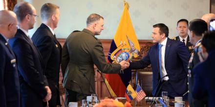 Noboa y el Comando Sur de Estados Unidos refuerzan alianza estratégica contra el narcoterrorismo
