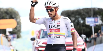 Jhonatan Narváez ganó hoy la etapa 8 del Giro de Italia y confirma su gran momento