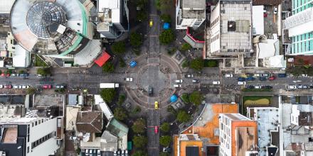Pico y Placa Quito para hoy lunes 23 de febrero de 2026: horarios y restricciones
