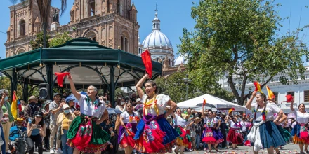 ¿Qué feriados tendrá Ecuador en febrero de 2026?