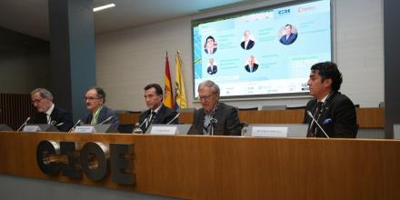 Ecuador lidera la ruta hacia las energías limpias desde Madrid hasta Galápagos 2026 