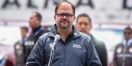 Reimberg denuncia conexiones ilegales de energía hacia Colombia