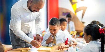 Las clases concluirán el 26 de febrero en la Costa y Galápagos