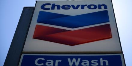 Maduro confirmó que Chevron recibió licencia para volver a operar en Venezuela