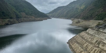 ¿Por qué el embalse Mazar pierde más del 50 % de su reserva? Se encienden alarmas sobre el sistema eléctrico en Ecuador