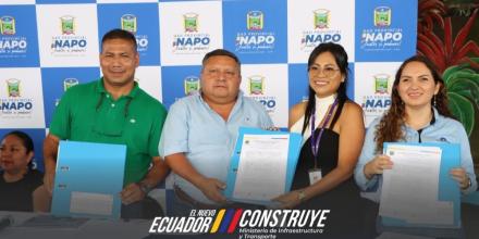 Napo: La construcción de 15 puentes avanza