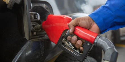 Gasolina Extra supera los USD 3 en Ecuador tras nuevo ajuste
