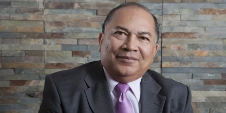 Exministro propone adelantar la hora en Colombia para reducir el riesgo de racionamiento por El Niño