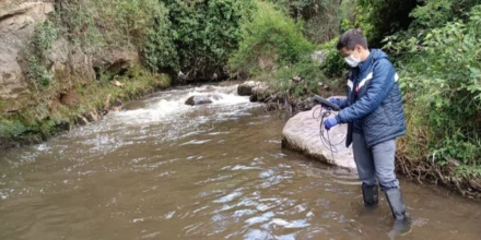 Investigaciones académicas advierten deterioro crítico de ríos en Pichincha 