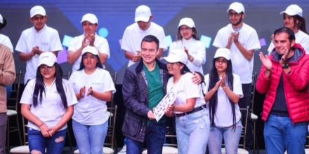 Noboa lanzó la segunda edición de ‘Jóvenes en Acción’ 