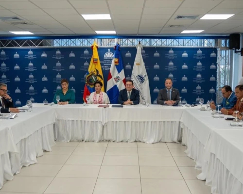 Subrayó que los términos y plazos presidenciales deben cumplirse sin presiones ni amenazas / Foto: cortesía Presidencia 