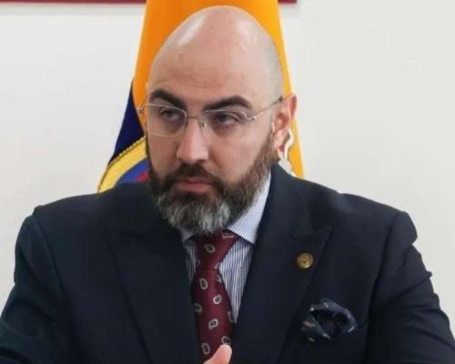 La solicitud fue presentada por la asambleísta correísta Viviana Veloz